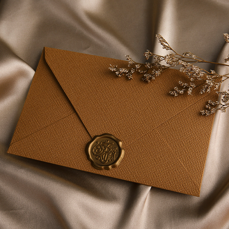 Picture of Linen Envelope Letter Paper Set Retro Love Letter Chinese Style Cowhide Special Paper Invitation Postcard Fire Paint Envelope