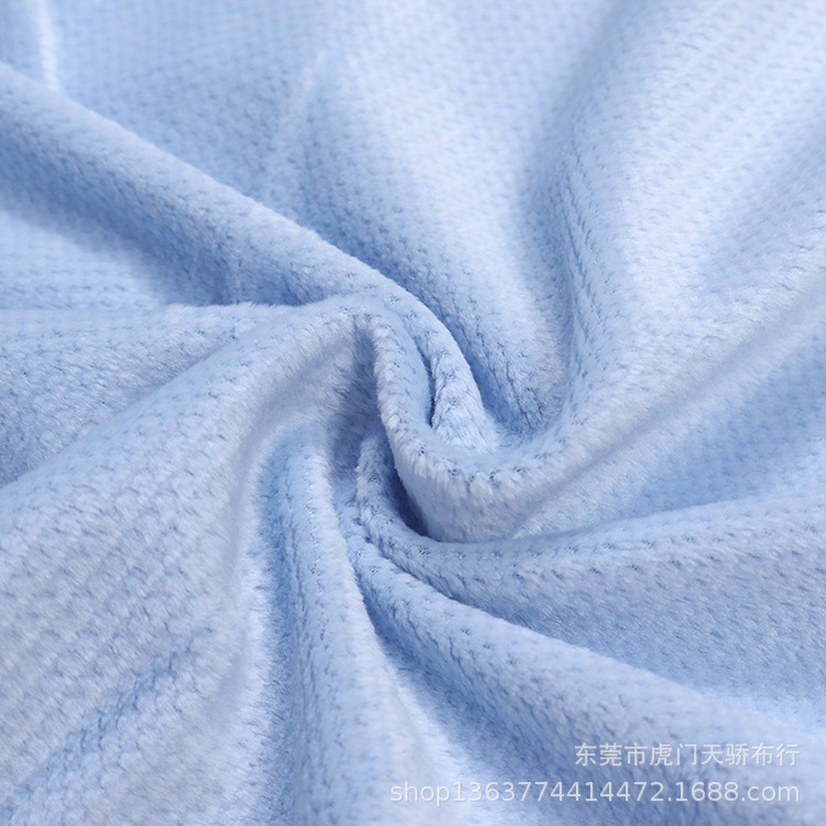 Spot supply of knitted flannel 195 grams of snow velvet grain small dots flannel jacquard autumn and winter clothing shoes and hats fabric