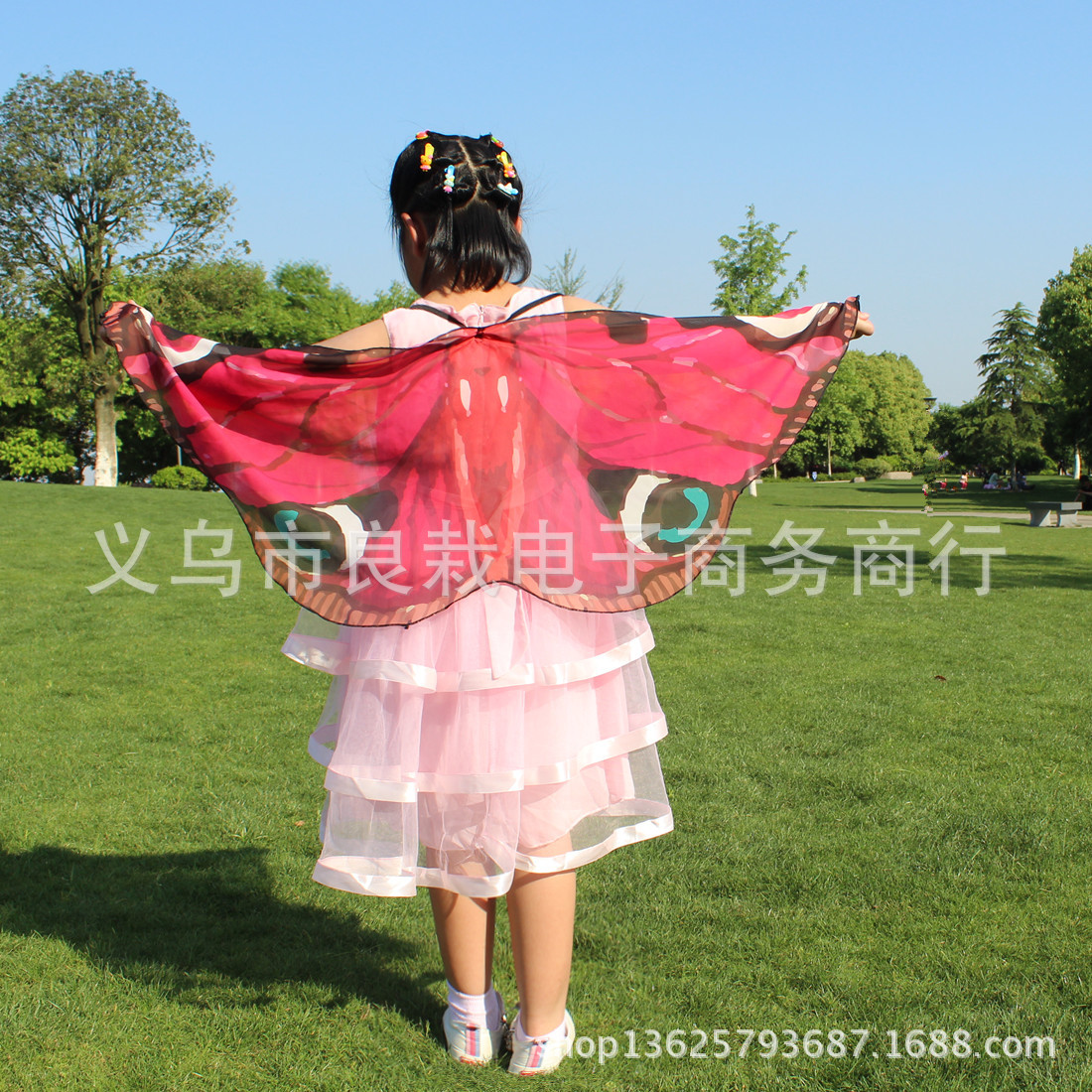 Picture of Halloween Cloak Butterfly Halloween Cloak Butterfly Decoration Butterfly Halloween Small Butterfly Wholesale
