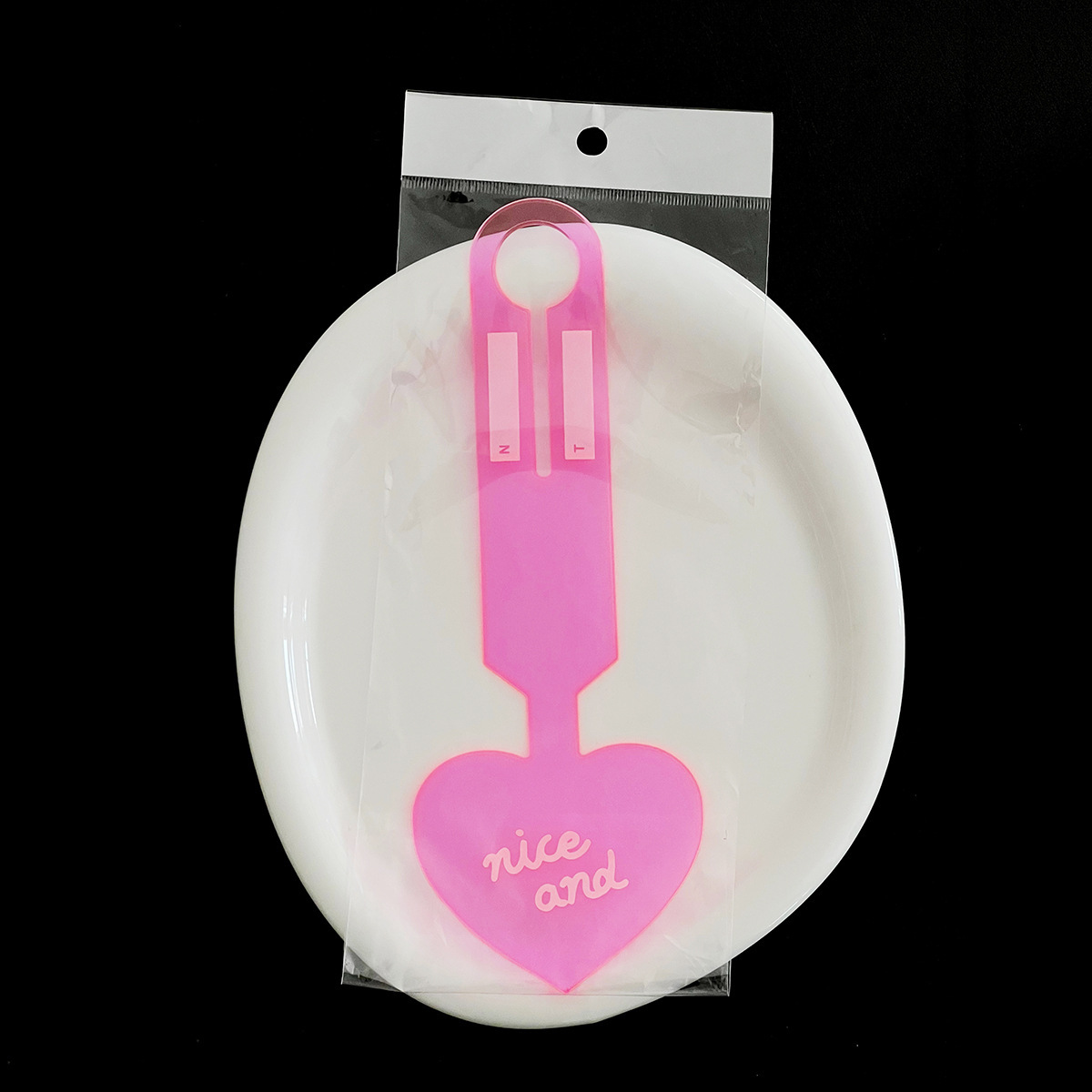 Picture of Fluorescent luggage tag ins wind love tag boarding pass consignment suitcase anti-lost label identification listing wholesale