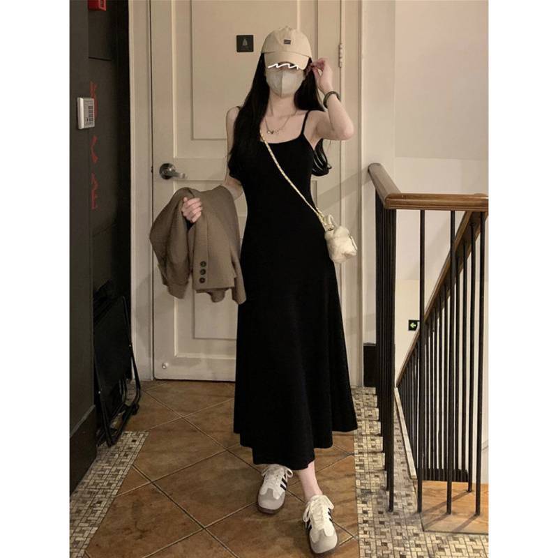 Picture of 2025 New Rose Red Suspender Dress Women's Summer Slim Hot Girl Outerwear Waist Slimming Long Skirt