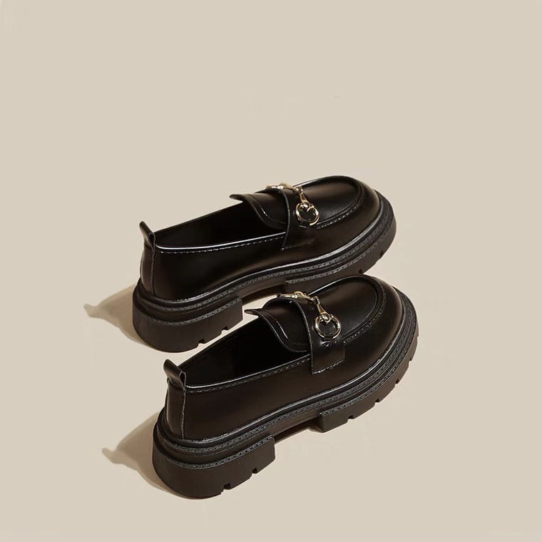 Thick-soled loafers women's single-layer shoes small leather shoes jk shoes 2024 Autumn New British retro metal mouth soft bottom for students