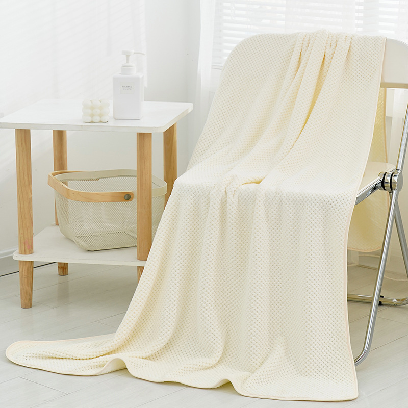 Picture of [90*170 large bath towel] pineapple high density thick coral velvet beach towel soft absorbent does not drop hair color