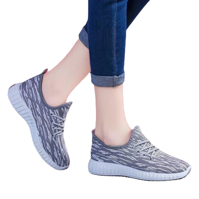 Fashionable shoes new flying woven women's sneaker old Beijing cloth shoes Korean fashion casual shoes thickened bottom running coconut shoes
