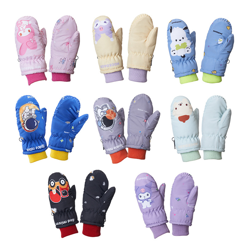 Picture of Cross-Border Outdoor Professional Sports Warm Gloves for Boys and Girls Aged 3-9 Years Old Fleece-Lined and Thickeneded Windproof Kidsren's Ski Gloves