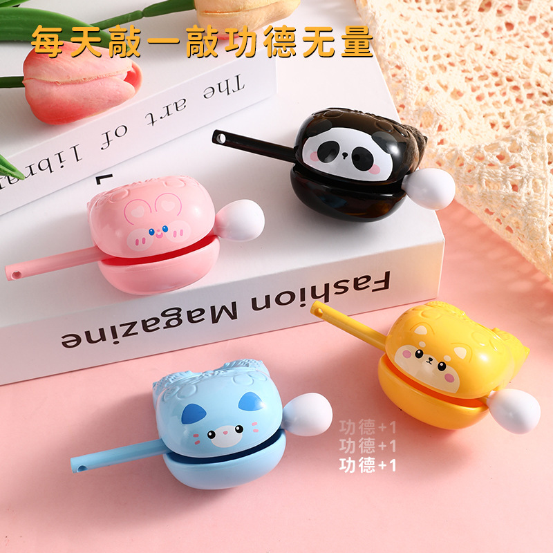 Picture of Creative Merit Small Wooden Fish Knocking Music Ornaments Office Workers Office Knocking Musical Instruments Healing Small Gifts Wholesale