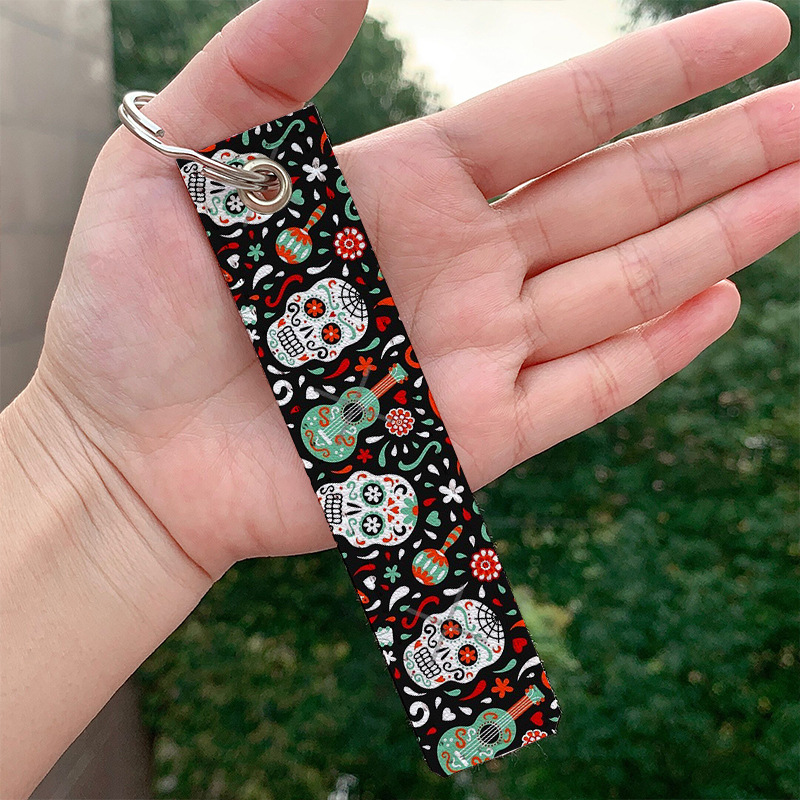 Picture of Amazon AliExpress European and American popular skull skull pu leather keychain wholesale in stock bag pendant