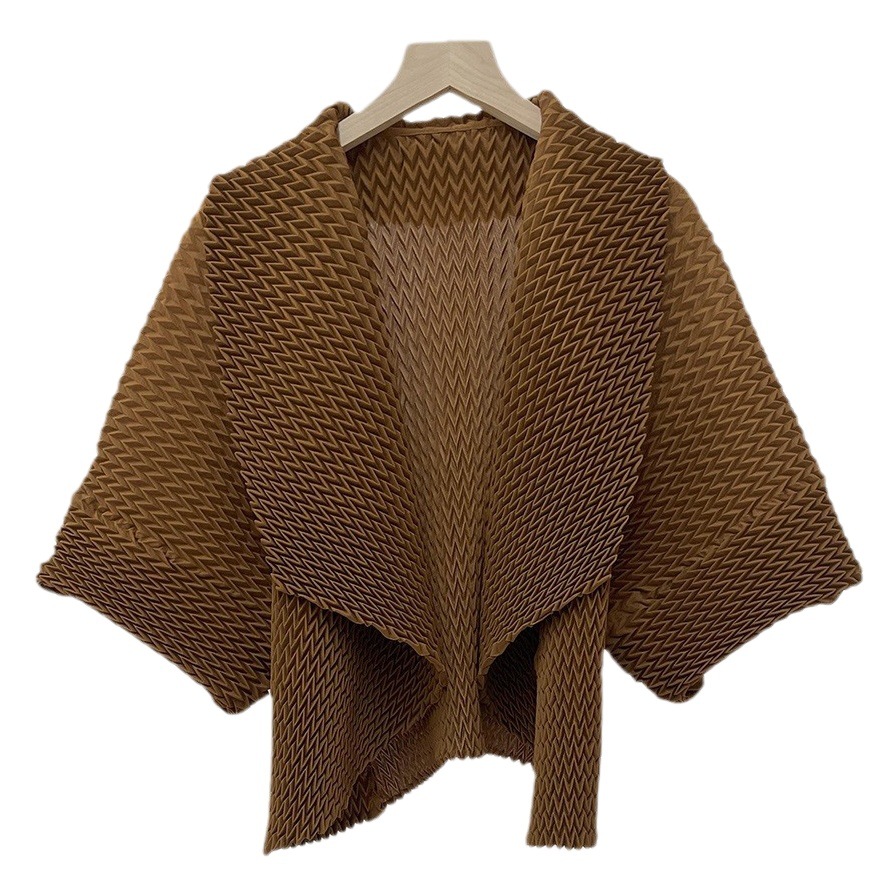 Autumn New Outerwear Tops 2024 Handmade Pleated Elegant Solid Color Versatile Slimming Cardigan Short Jacket for Women