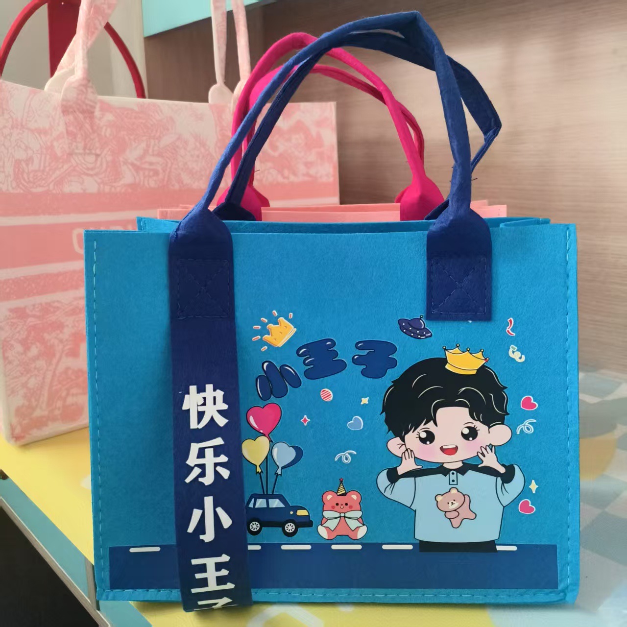 New Full Moon Souvenir Cartoon Versatile Felt Tote Bag Printed Fashion Princess Prince Birthday Gift Bag