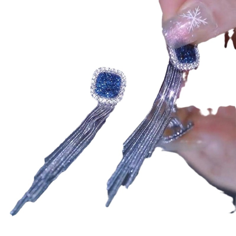 2023 new fashion popular tassel earrings South Korea elegant Internet celebrity high-grade long silver needle earrings earrings for women
