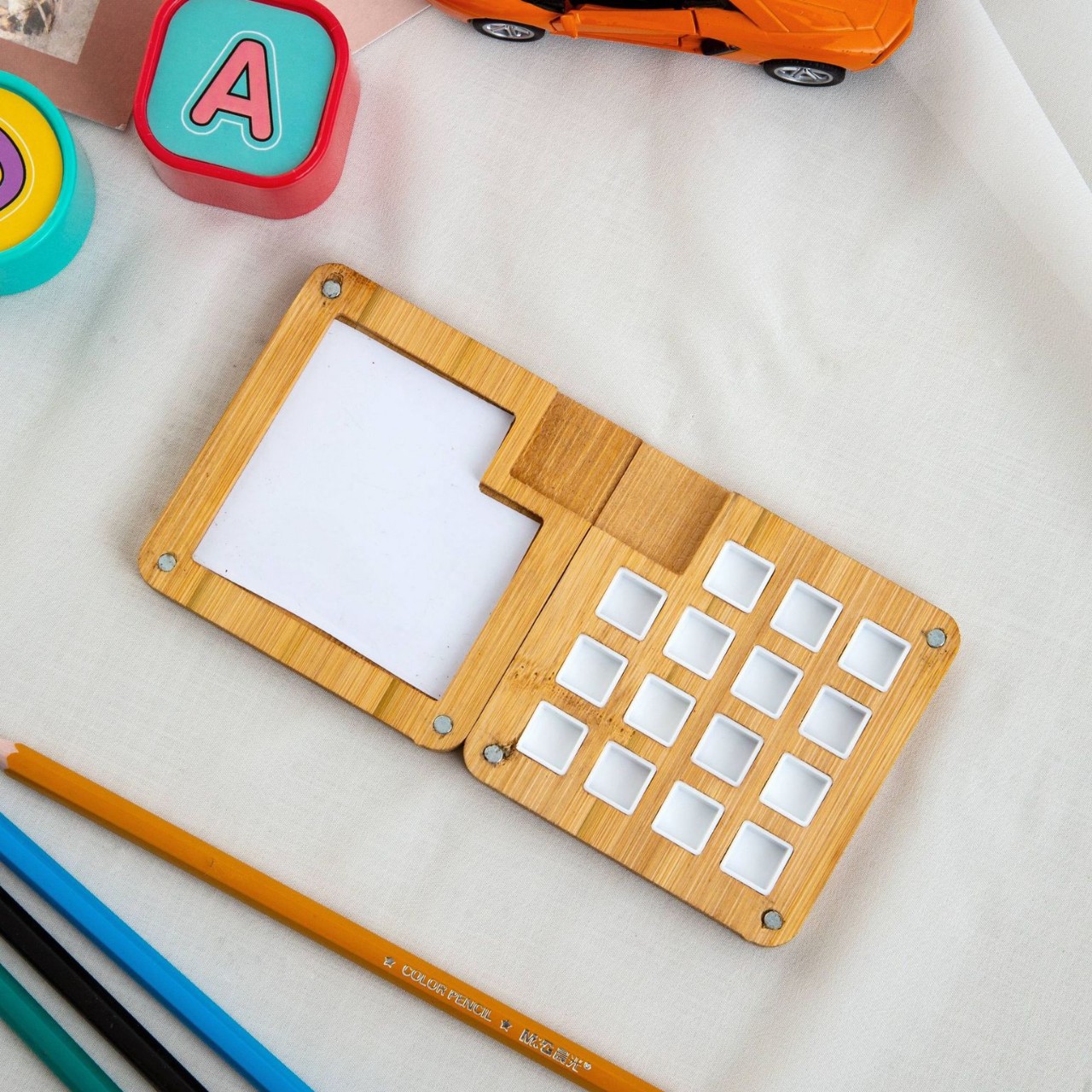 Picture of Children's Handmade ins Wind Magnetic Cover Black Walnut 15G Watercolor Pigment Wooden Box Portable Handicraft Paint Box