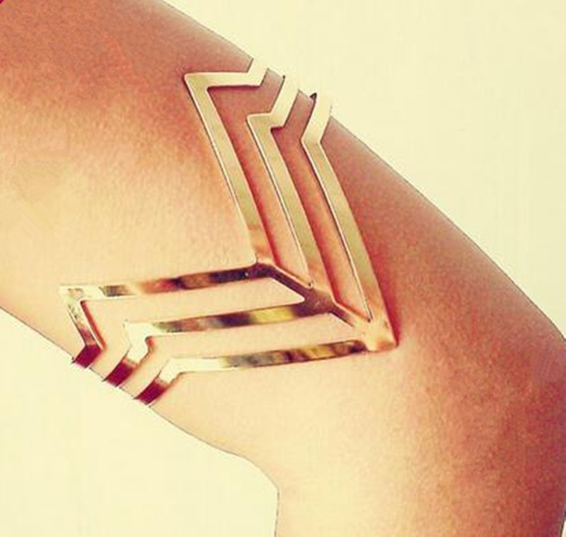 New Hot Selling Jewelry Wholesale Triangle Hollow Punk Rock Exaggerated Opening Arm Ring Bracelet for Women