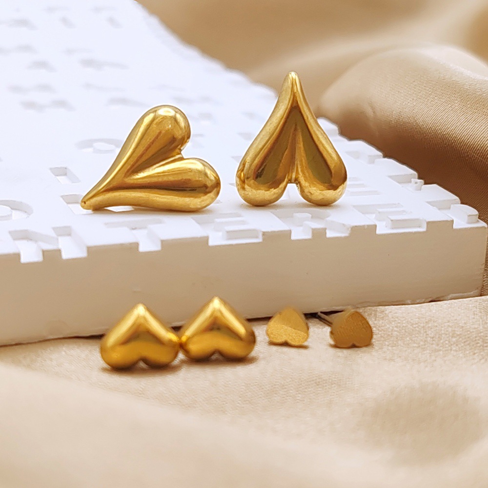 European and American Metal Ins Style Earrings, Earrings, 14K Gold-Plated Stainless Steel, Women's Heart-Shaped Earrings, Jewelry Wholesale