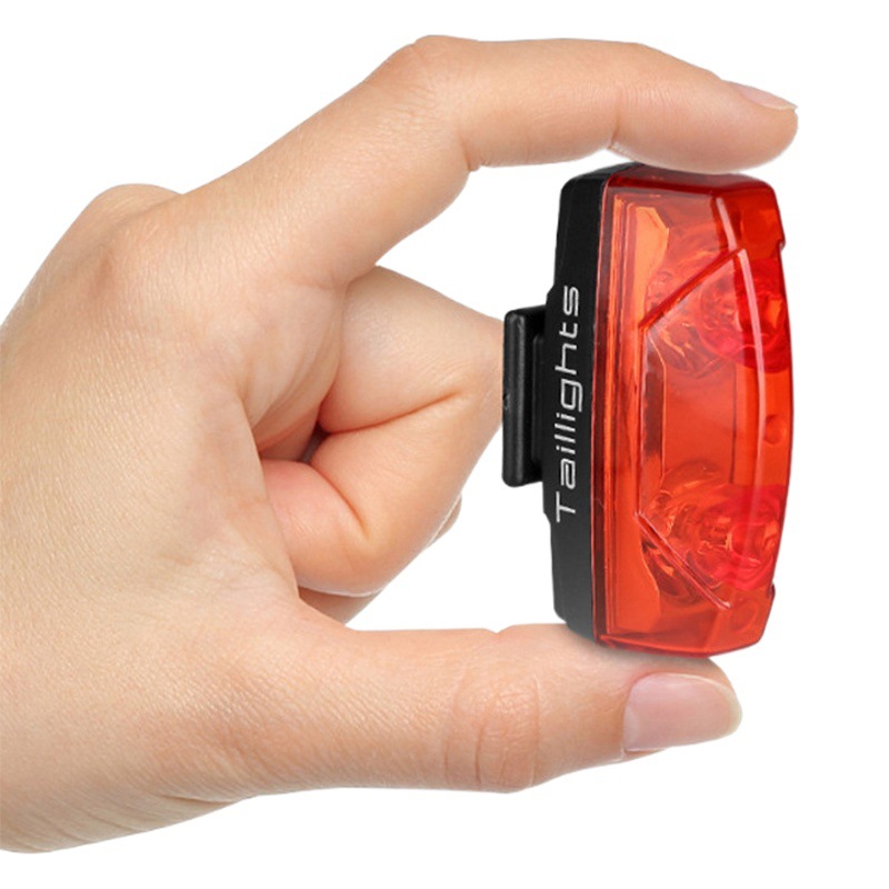 Bicycle Tail Light Magnetic Sensor Self-Generating Tail Light Bicycle Mountain Bike Tail Light Cycling Warning Magnetic Tail Light