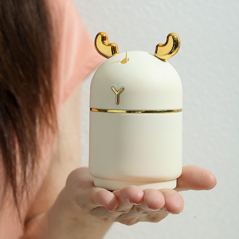 Picture of Light Luxury Style Fawn Toothpick Bottle Teeth Automatic Press Toothpick Box Household Detachable Toothpick Cans Wholesale