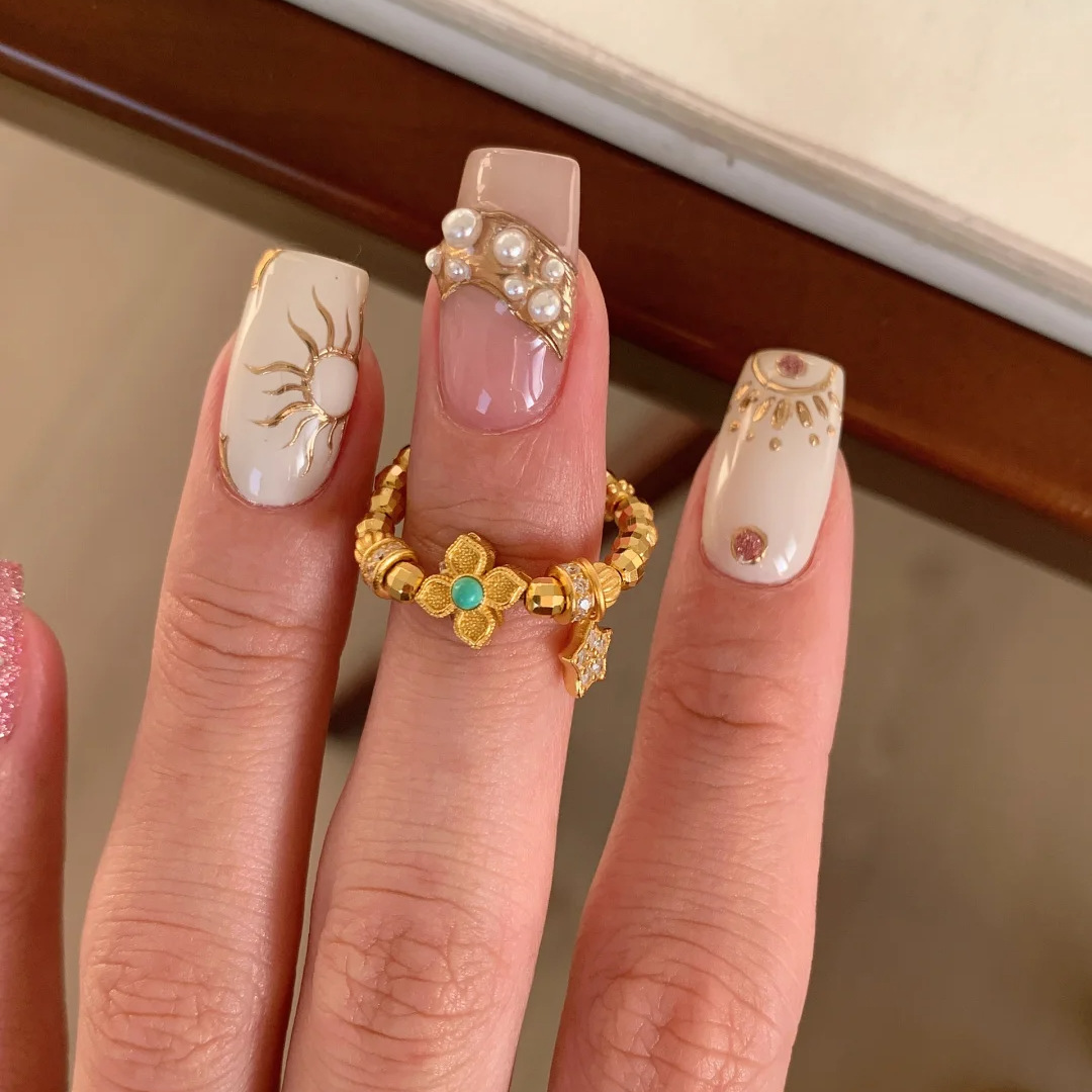 New Chinese Style Imitation Turquoise Elastics Rope Didi Ball Ring Fashion Light Luxury All-match Four-leaf Clover Diamond Tassel Women Ring