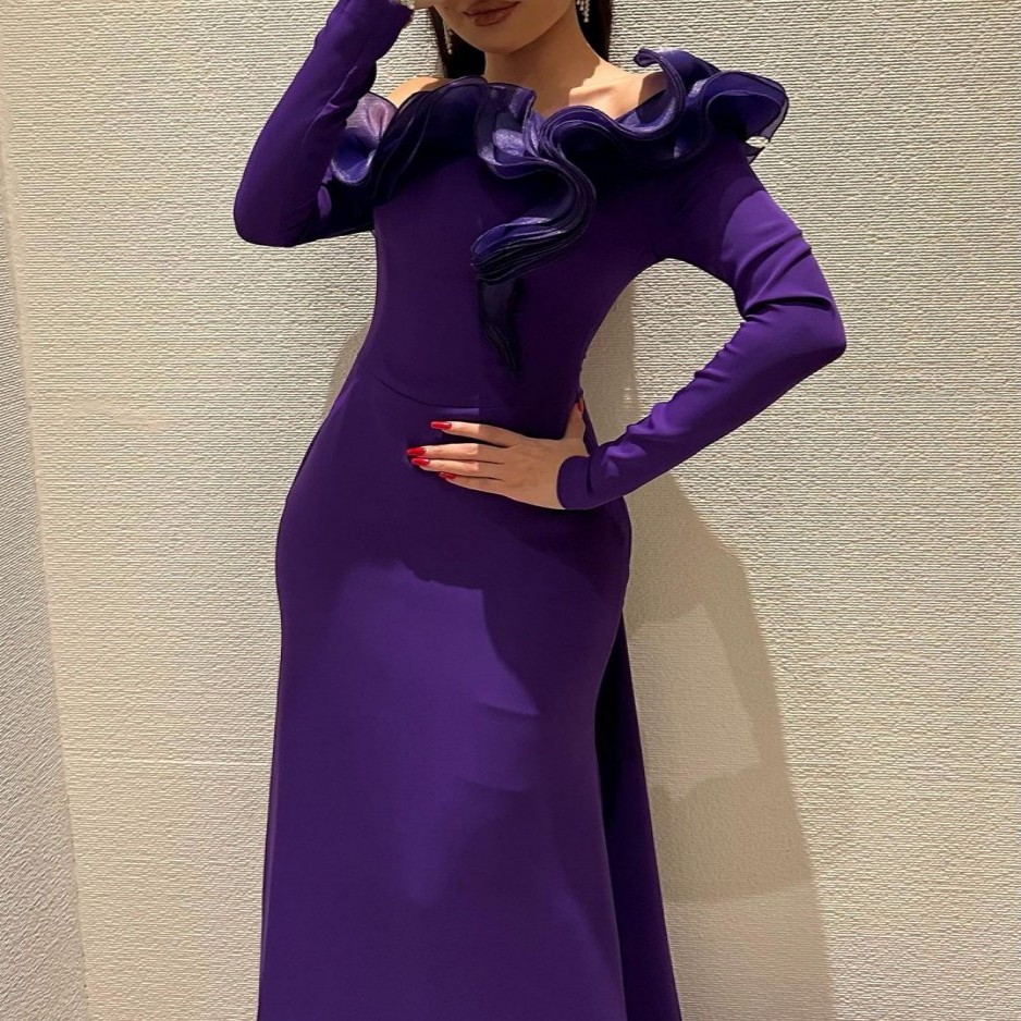 Picture of 2024 autumn and winter new cross-border foreign trade women's independent station ebay sexy trailing lace ball evening dress
