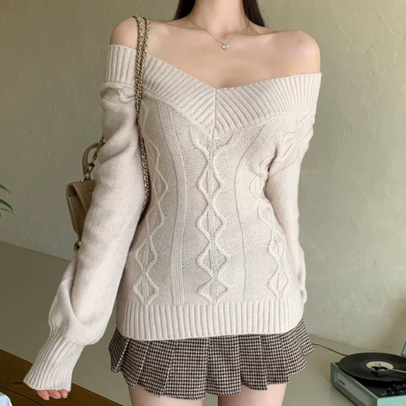 South Korea Dongdaemun New Product Hand One Piece ~ Pure V-Neck Slim Long Sleeve Knitted Shirt