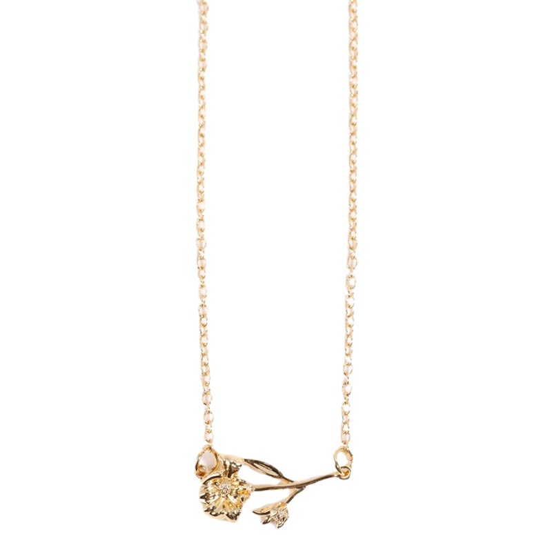Cross-border ins style December flower birth flower three-dimensional decorative flower pendant necklace 18K gold-plated sweater chain