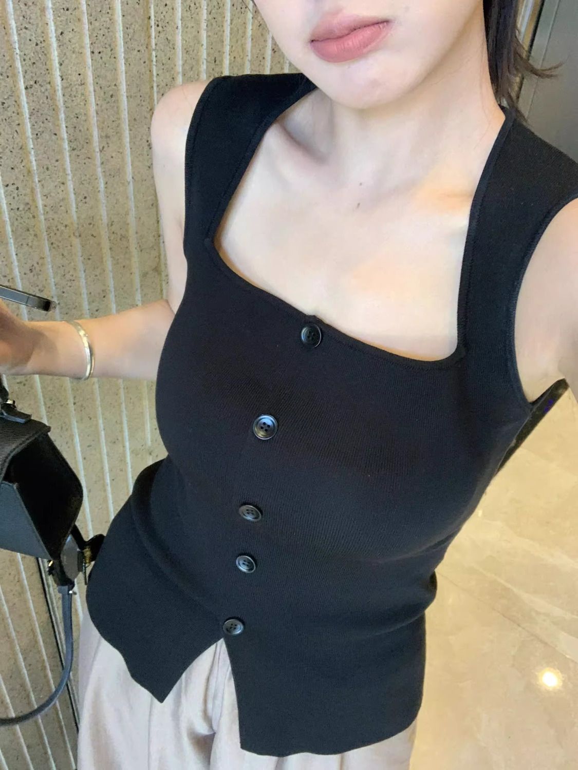 Korean Sweet Hottie Square-Neck Black Camisole Women's Summer New High-End Slit Slim Outer Sleeveless Top