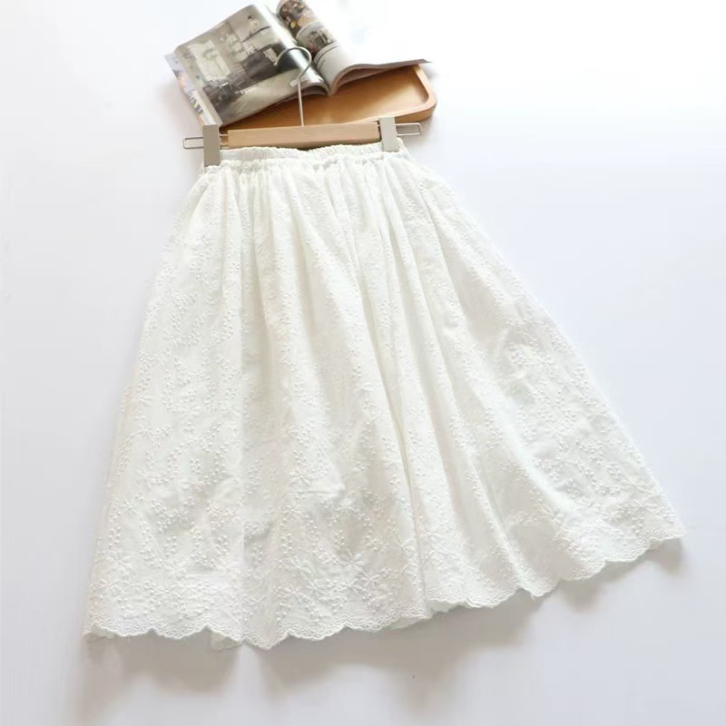 2025 Spring and Summer New Artistic Embroidered Skirt Women's Mori Loose Casual All-match Lined Mid-length Skirt