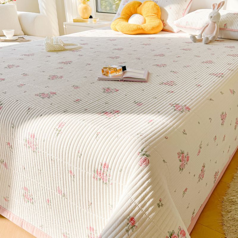 Picture of Mother and Baby Grade a Pure Cotton Bed Cover Three-Piece Set for Naked Sleeping Washed Cotton Cartoon Small Fresh Student Cotton Bed Bed Sheets Bed Cover