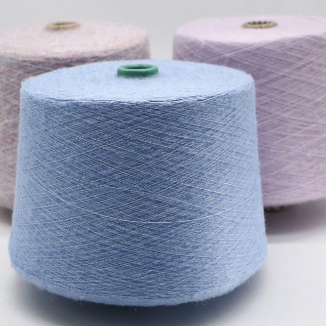 Combed cotton cashmere blended yarn 28NM/2 strands 95% good cotton 5% cashmere skin-friendly bottoming shirt yarn