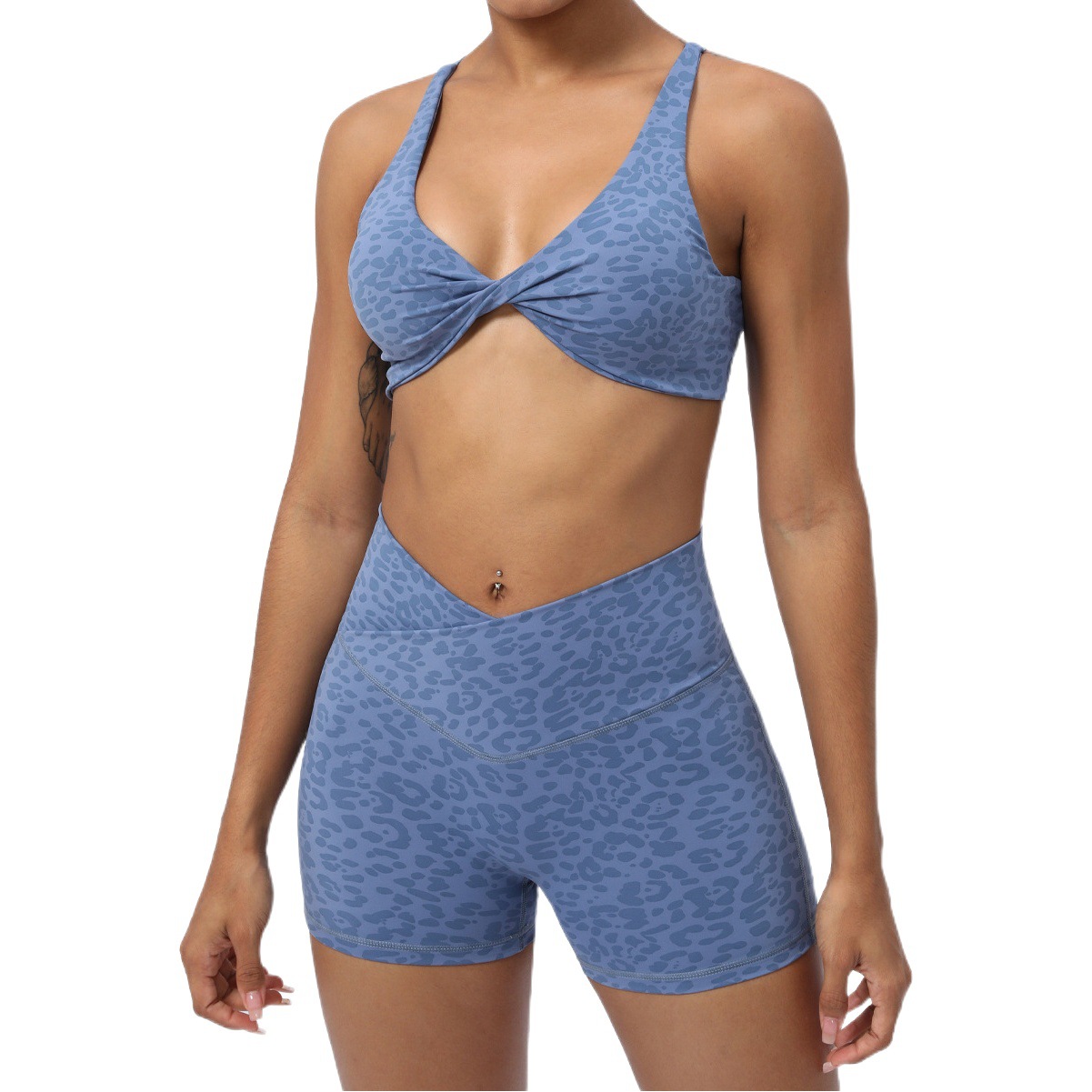 Cross-border European and American Yoga Clothing Leopard Print suit Kink Cross Hip Lifting Running Fitness Clothing Tight-fit Sports suit Women