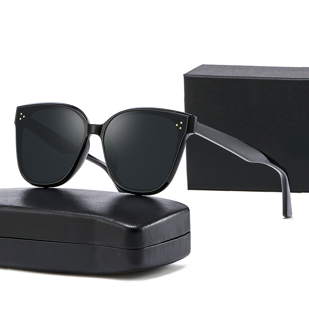 Picture of Hot-Selling New Gm Sunglasses for Women, High-End, Anti-Uv, Big Face, Slimming Look Sunglasses, Men's Driving Polarized Glasses