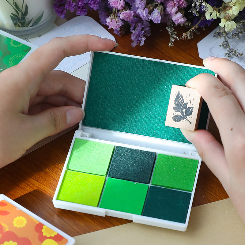 Picture of Yuezhen Pearlescent Colorful Printing Pad Kindergarten Children's Finger Painting Color Printing Pad DIY Rubber Stamp Seal Printing Platform