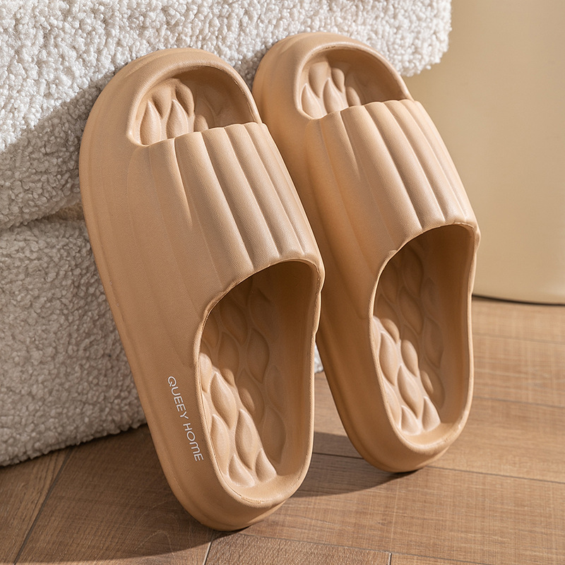Picture of Clearance EVA slippers home odor and non-slip bathroom bathing and stepping on couple sandals wear outside in summer