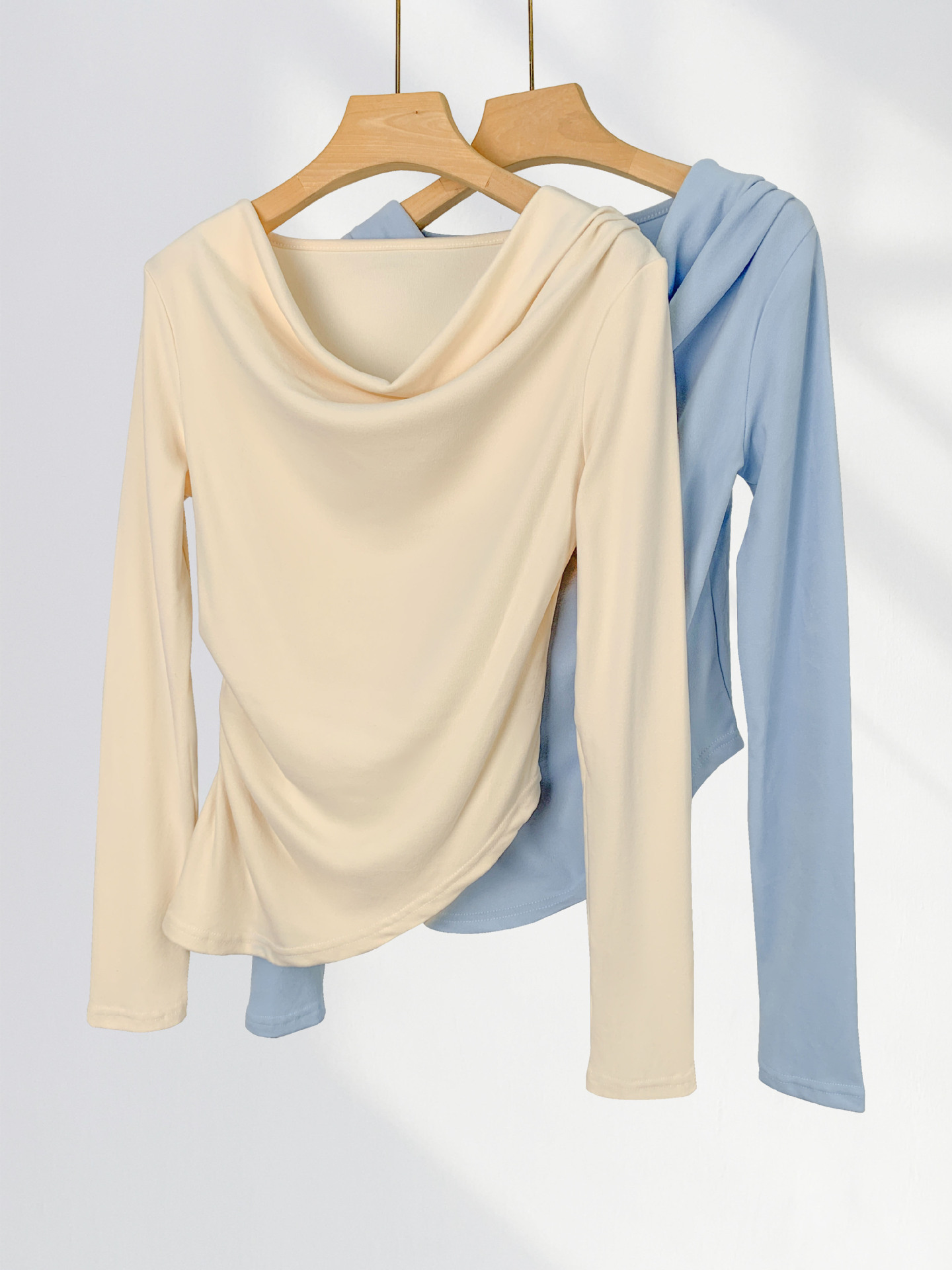 Double-sided Sanding Super Soft Skin-friendly One-word Swing Collar Long-sleeved Base Shirt Women's Autumn and Winter New Irregular Waist Top
