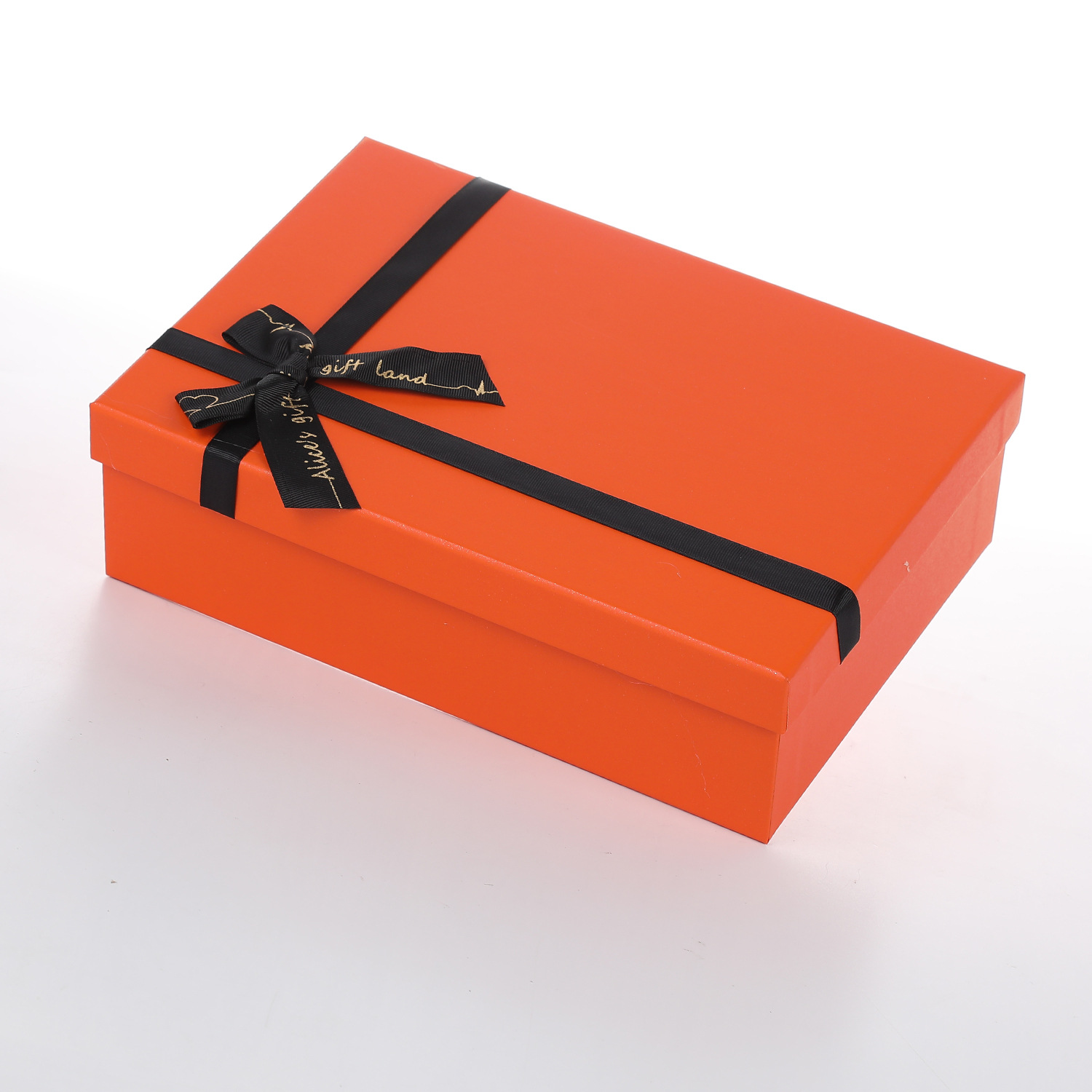 Picture of Hand gift box towel gift box thermos cup gift box heaven and earth cover packaging box wedding companion factory spot wholesale