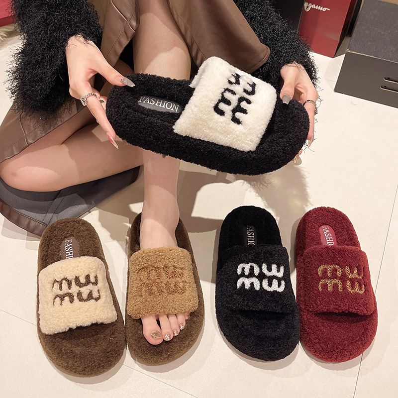 Red Outer Wear Letter Fluffy Slippers Women's 2024 New Thickened Suede One-Word Slippers Autumn and Winter Home Cotton Slippers for Women