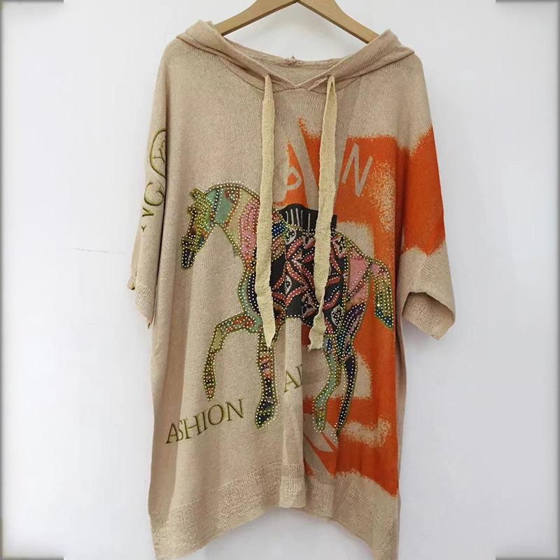 Picture of European 2024 Summer New plus size T-shirt Women's Belly Covering Loose Ethnic Style Simple Commuting Ins Short Sleeve Top