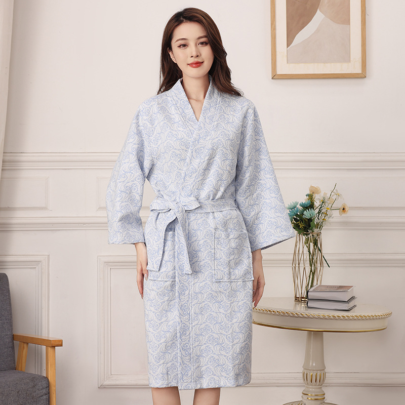 Picture of Summer Thin Seven-point Sleeve Bathrobe Adult Cotton Pajamas Absorbent Bathrobe Hotel Nightgown Amazon Cross-border Hair