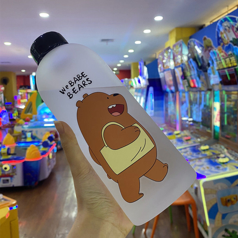Picture of Large-capacity Plastic Straw Large Water Cup Plastic Wholesale Water Bottle High-looking Big Fat Cup Water Kettle Cute Summer