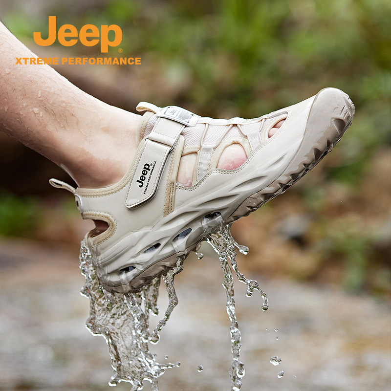 Jeep Jeep Outdoor Non-slip Hiking Climbing Sandals Men's Sports Tracing Shoes Tourism Seaside Beach Shoes Wading Shoes