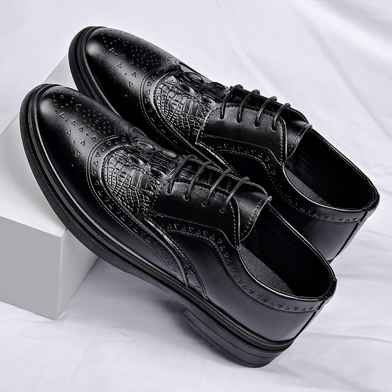 Spring New Leather Shoes Men's Classy Business Casual Shoes Formal Wear Youth Carved Brogue Trendy Breathable Men's Shoes Soft Leather