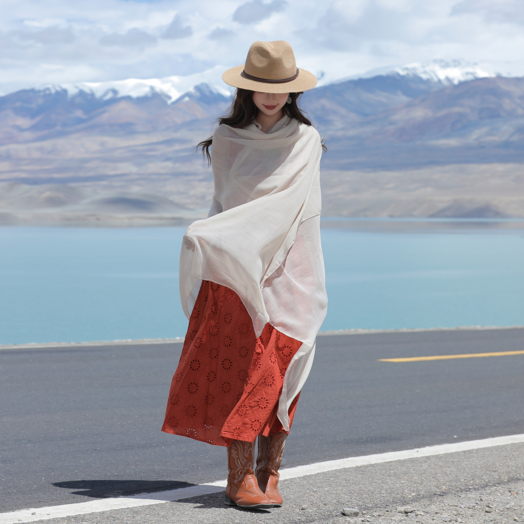 Spring and Autumn Super Large Cotton and Linen Scarf Solid Color Ethnic Style Seaside Holiday Sunscreen Shawl Beach Scarf Silk Scarf Women