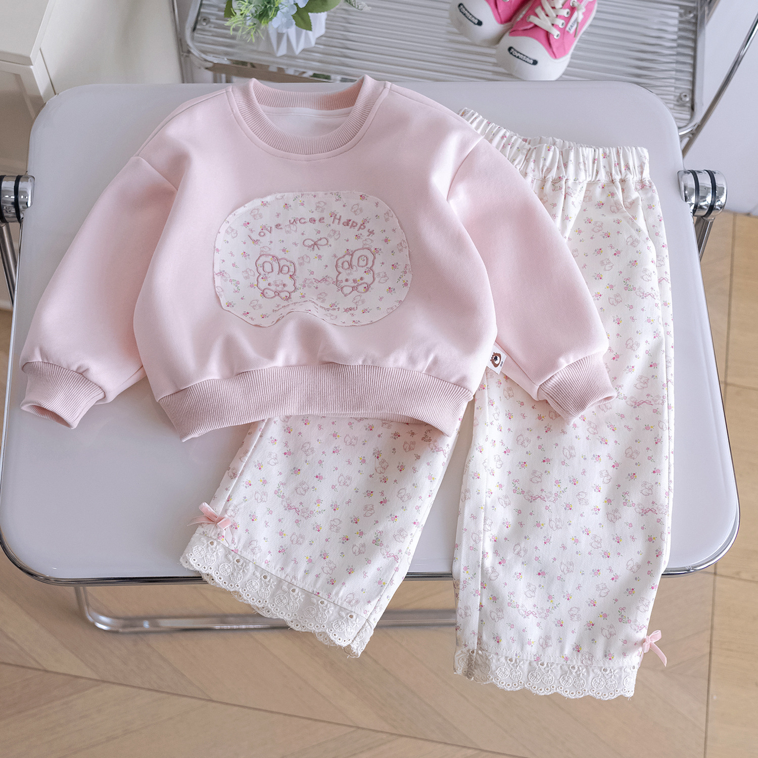 Picture of Girls Cartoon suit 25 New Style Spring and Autumn Casual Rabbit Print Floral Women's Sweet and Cute Two-piece Set