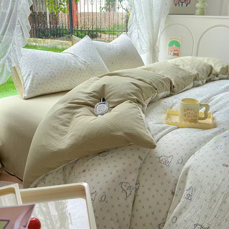 Picture of Class A Maternal and Infant Grade Fresh Small Zhu Cotton Four-piece Set Washed Cotton Bed Sheet Quilt Cover Three-piece Set for Student Dormitory