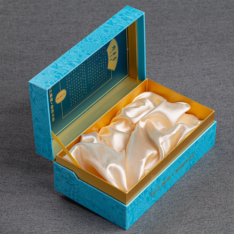 Picture of Book box flip wine box customized small batch magnetic box paper box gilding LOGO customized liquor box