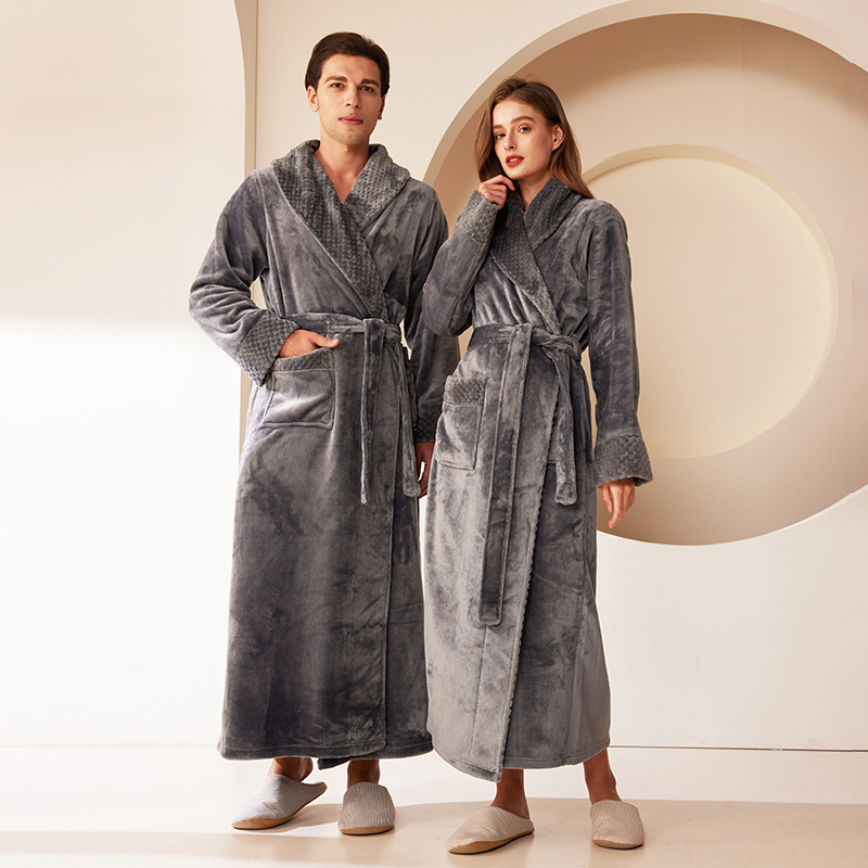 Splicing Technology Plus Fat Large Size Loose Flannel Couple Nightgown Men and Women Coral Velvet Bathrobe Bathrobe Autumn and Winter