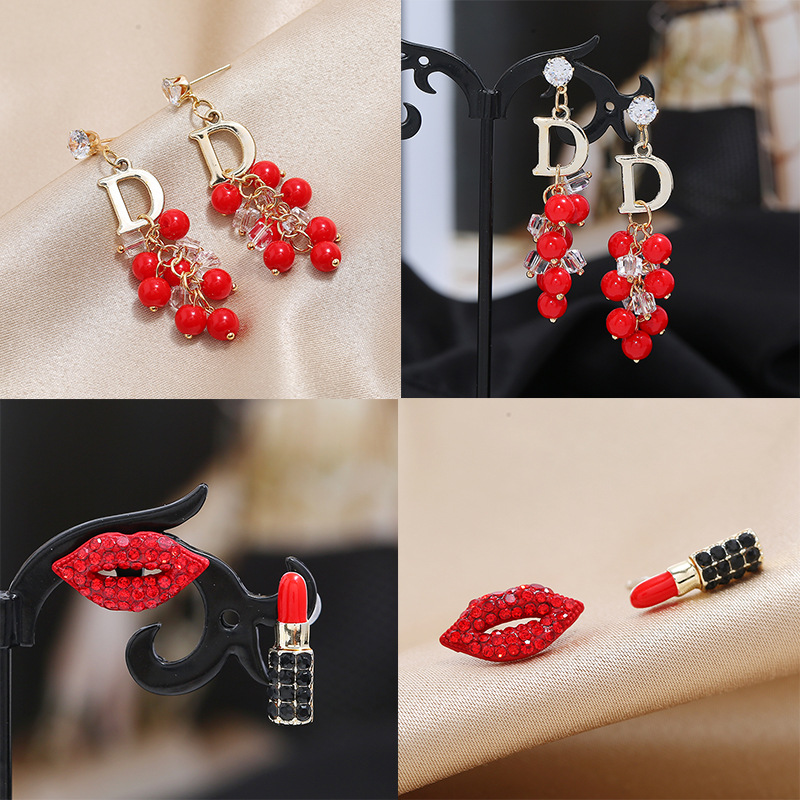 Picture of New Year Red Earrings Women's 20 New Fashionable Elegant Korean Style Personalized All-match Bridal Pearl Earrings Winter Earrings