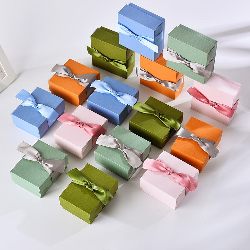 Cross-border explosions necklace ring exquisite gift box a variety of styles bow gift box manufacturers in stock wholesale