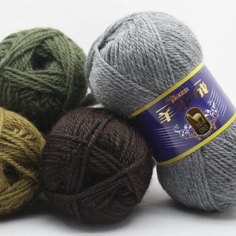 Picture of Alpaca wool yarn hand-woven fancy thick stick needle wool coat sweater hat scarf children's line manufacturers wholesale