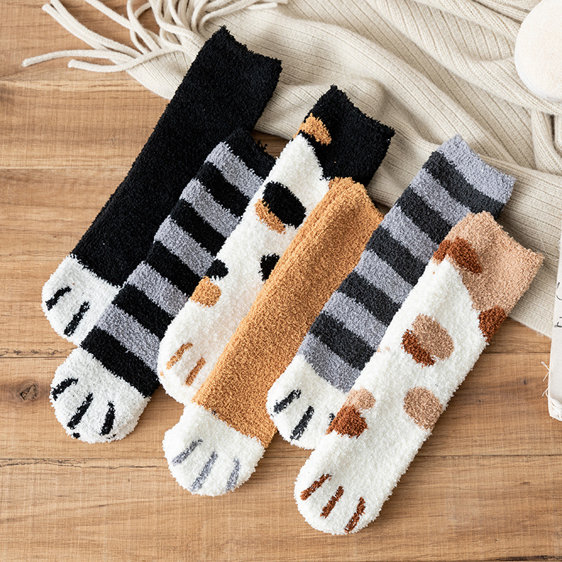 Picture of 20 Autumn and Winter Women's Japanese Style Middle Cylinder Separate Packaging Thickened Cartoon Sleep Socks Coral Fleece Cat Claw Home Floor Socks
