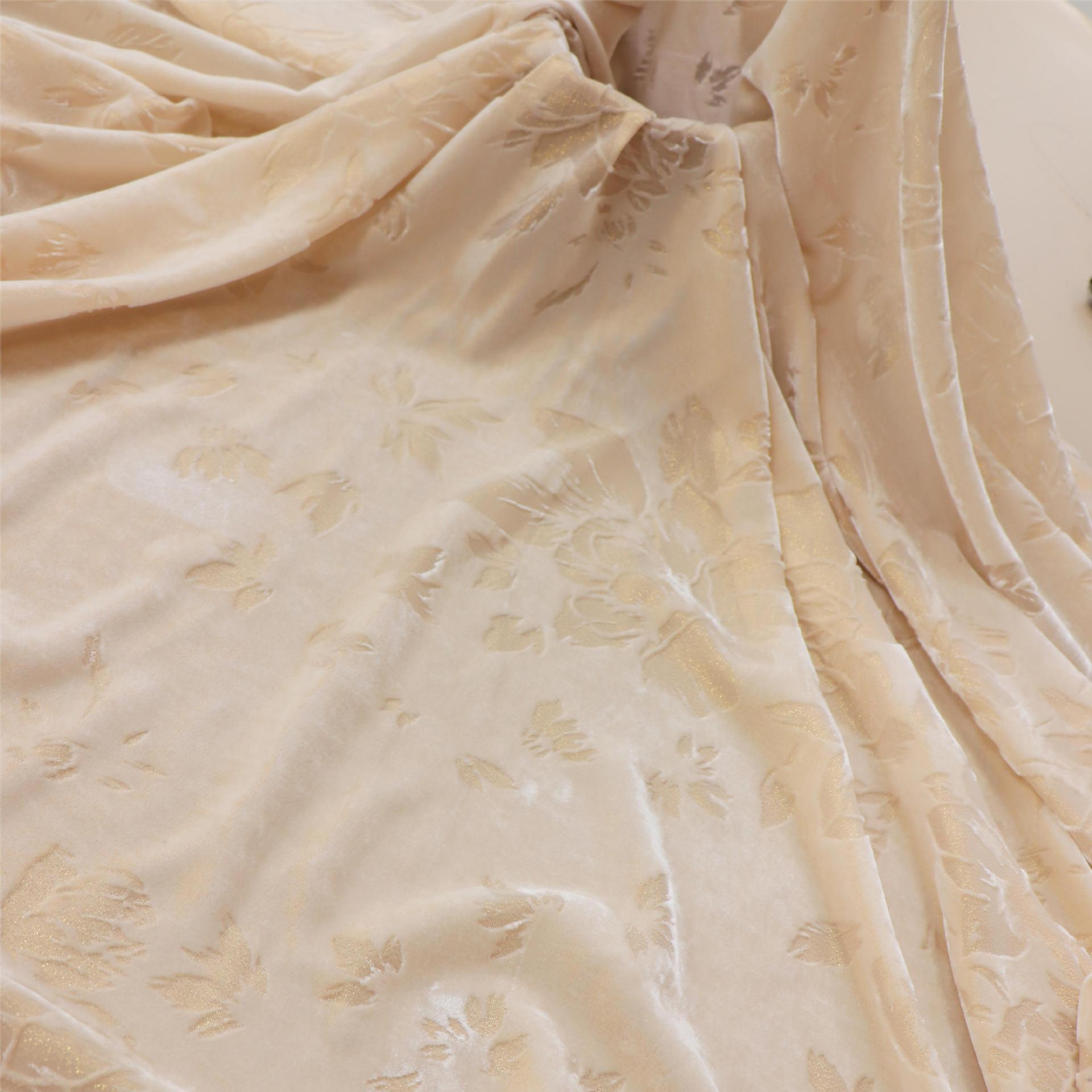 Factory Wholesale 140 Silk Brocade Velvet Fabric for Cheongsam Dresses and Skirt Materials