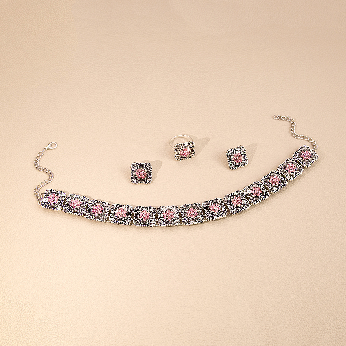 Picture of European and American Luxury Flower Jewelry suit Retro Tassel Round Gem Necklace Geometric Water Drops Square Earrings for Women